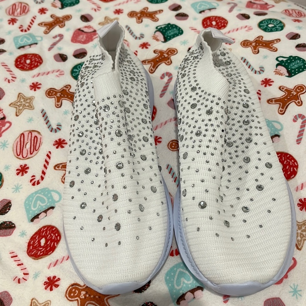Brand New White Rhinestone shoes! Fits like a 7 said 6 1/2!! Too big for me!